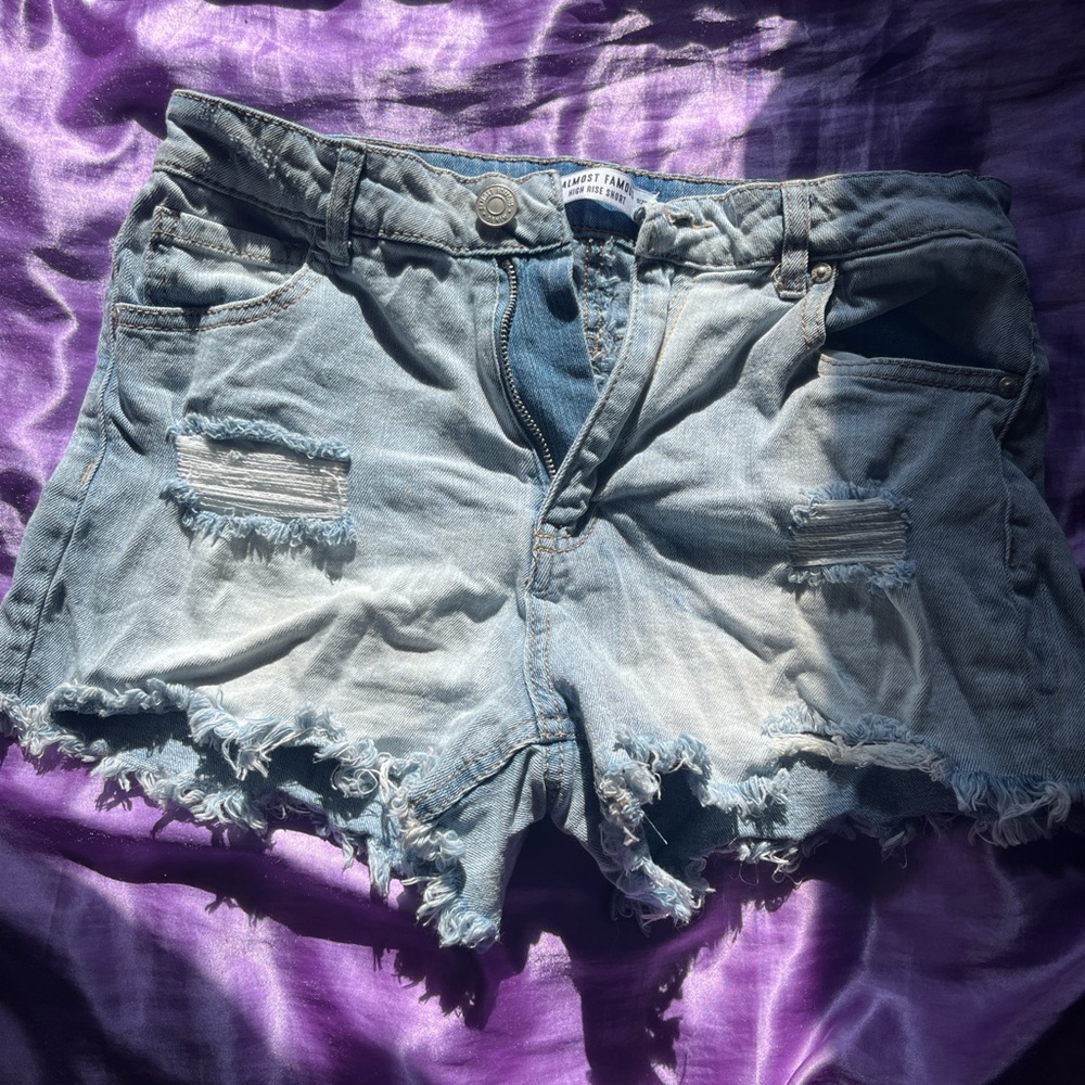 Almost famous shorts size 12